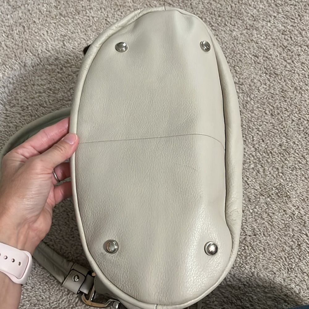 B Makowsky ANDREA Haircalf & Glove Leather Bucket Hobo w/ Fringe ~Stone - Picture 9 of 10
